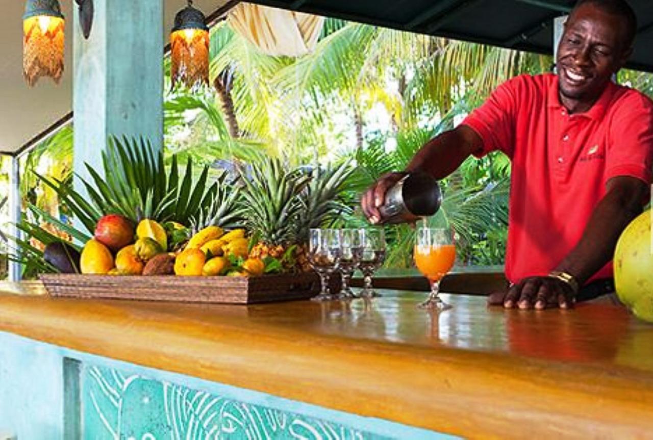 Idle Awhile Beach Hotel Negril Esterno foto